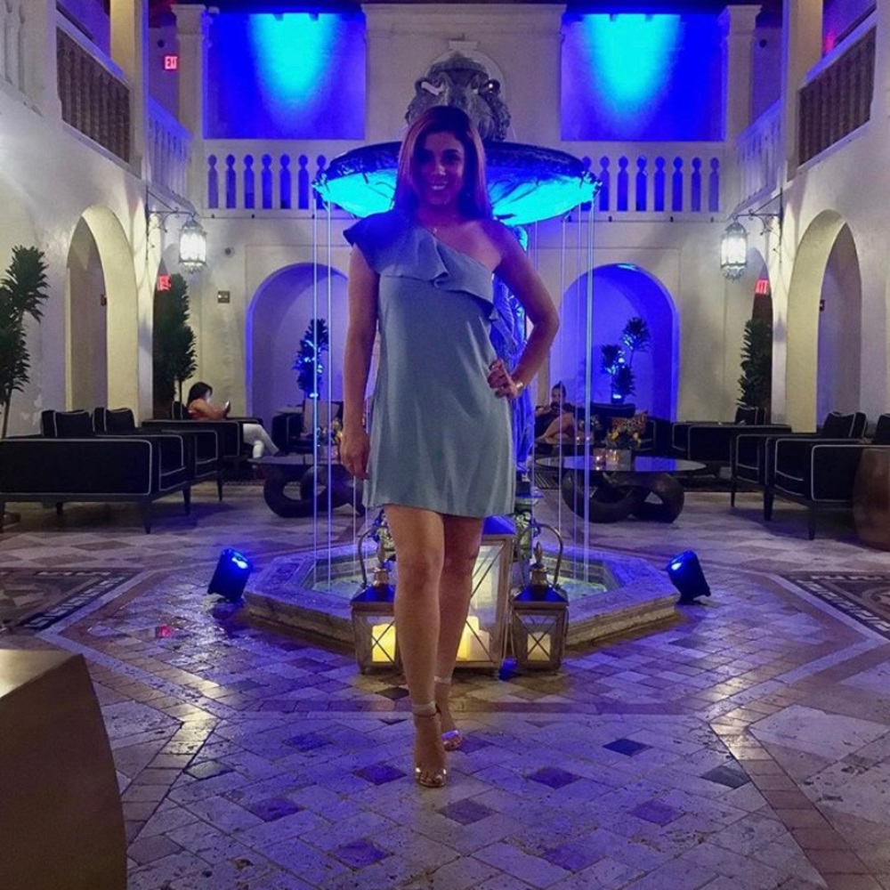 One shoulder dress